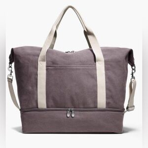 Lo & Sons Catalina Deluxe Weekender Duffle